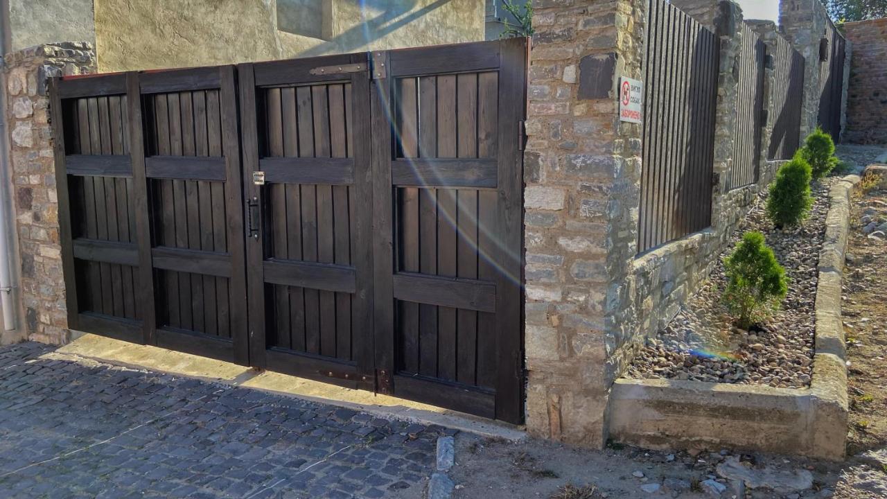 Квартира У Старому Місті 卡缅涅茨-波多利斯基 外观 照片